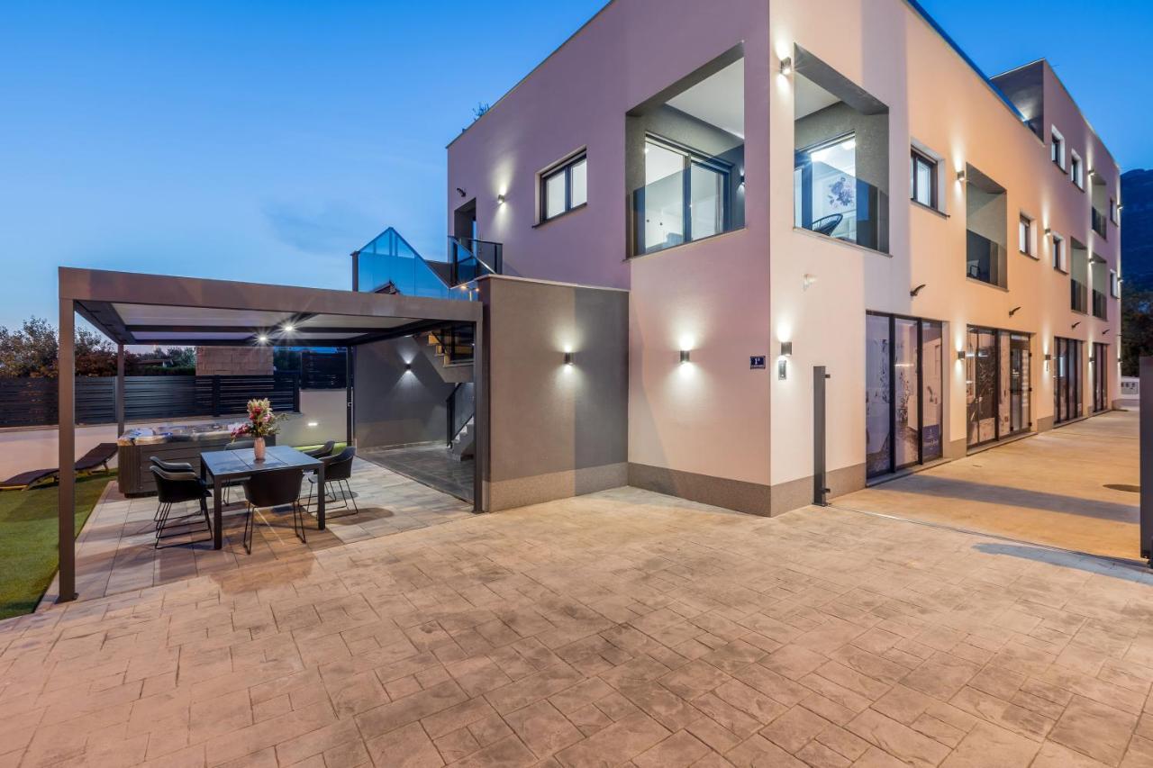 Luxury Apartments Katarina Kastela Exterior photo
