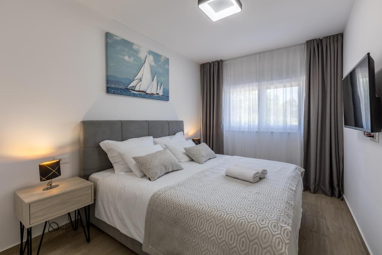Luxury Apartments Katarina Kastela Exterior photo